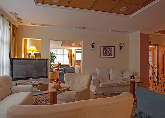 メディテラン ブダペスト