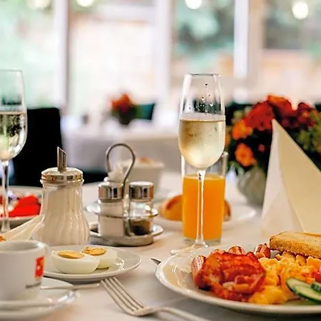 Mediterran Hotel 4*