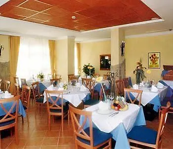 Отель Mediterran